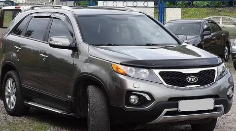 Дефлектор капота (мухобойка) Kia Sorento 2009-2015 (Киа Соренто) SIM